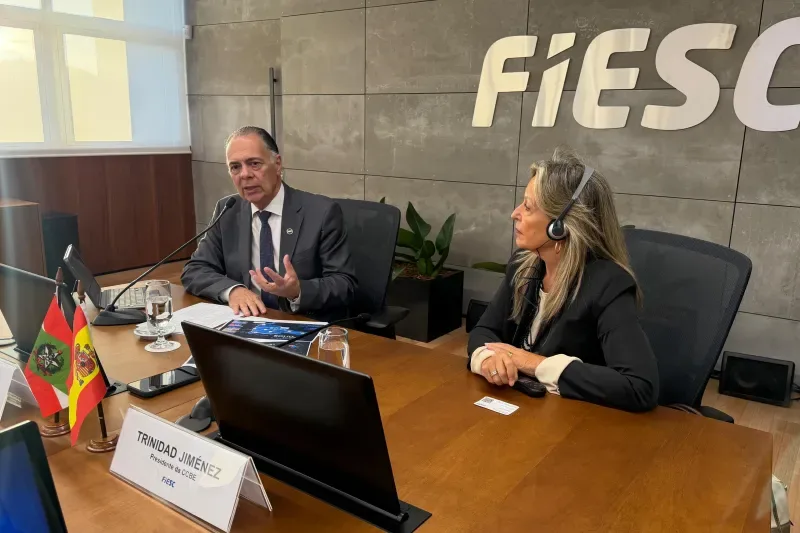 FIESC recebe comitiva da Espanha e discute transformação digital na indústria