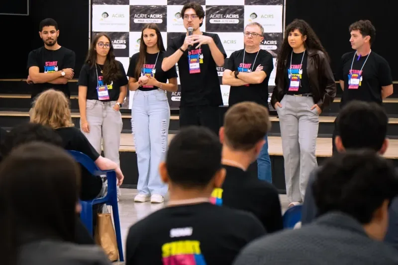 O Start Tech estimulou a troca de conhecimentos e o aprendizado prático, conectando os estudantes a desafios reais da sociedade. (Fotos: Divulgação CINF)