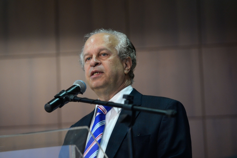 Ministro da Educação, Renato Janine Ribeiro (Foto: Wilson Dias/Agência Brasil) Ministro da Educação, Renato Janine Ribeiro (Foto: Wilson Dias/Agência Brasil)
