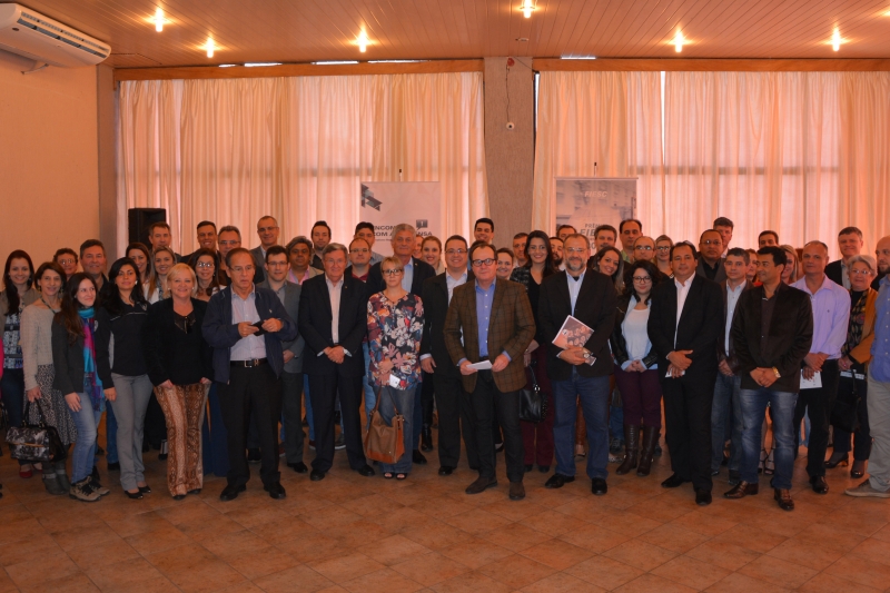 Encontro em Chapecó nesta sexta-feira (4) reuniu mais de 60 participantes. Foto: Gabriela Stocco/MB Comunicação Encontro em Chapecó nesta sexta-feira (4) reuniu mais de 60 participantes. Foto: Gabriela Stocco/MB Comunicação