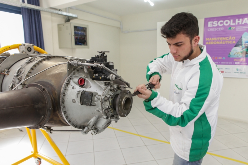 Rafael De Borba, de Palhoça, disputará o mundial deste ano em Manutenção de Aeronaves (Foto: Heraldo Carnieri)