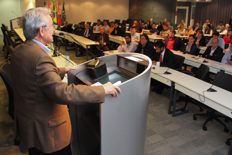 Participaram do encontro representantes de empresas fabricantes de vinho, cachaça, cervejas artesanais e licores (foto: Filipe Scotti) Participaram do encontro representantes de empresas fabricantes de vinho, cachaça, cervejas artesanais e licores (foto: Filipe Scotti)