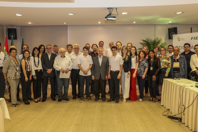 Implantação da Câmara Regional de Educação em Rio do Sul foi realizada nesta terça-feira (18) (foto: Heraldo Carnieri) Implantação da Câmara Regional de Educação em Rio do Sul foi realizada nesta terça-feira (18) (foto: Heraldo Carnieri)