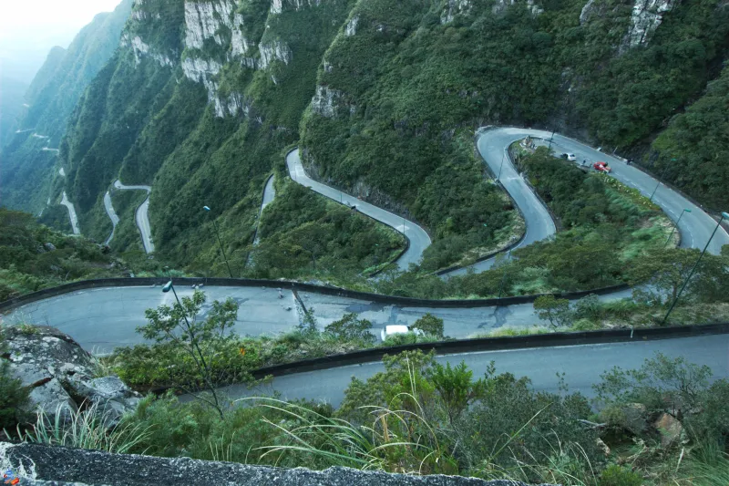 Belas paisagens, como a Serra do Rio do Rastro, contribuem para que Santa Catarina se torne um atrativo turístico. Foto: Norberto Cidade/Divulgação Santur