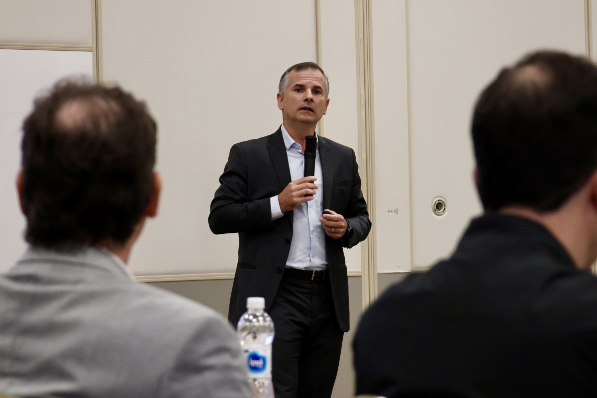 Panorama Tributário foi tema de palestra de Gustavo Amorim. (Foto: MB Comunicação)